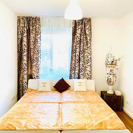 Welcometomessepremium Three Bedroom Apartment Hannover