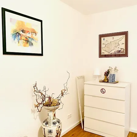 Welcometomessepremium Three Bedroom Hannover