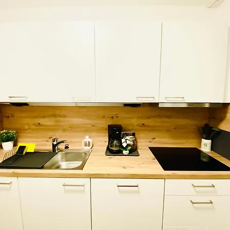 Welcometomessepremium Three Bedroom Apartmán *