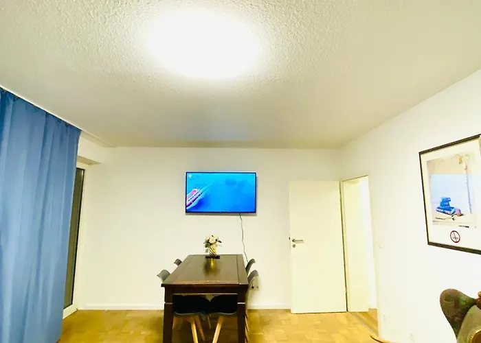 Welcometomessepremium Three Bedroom Appartement *